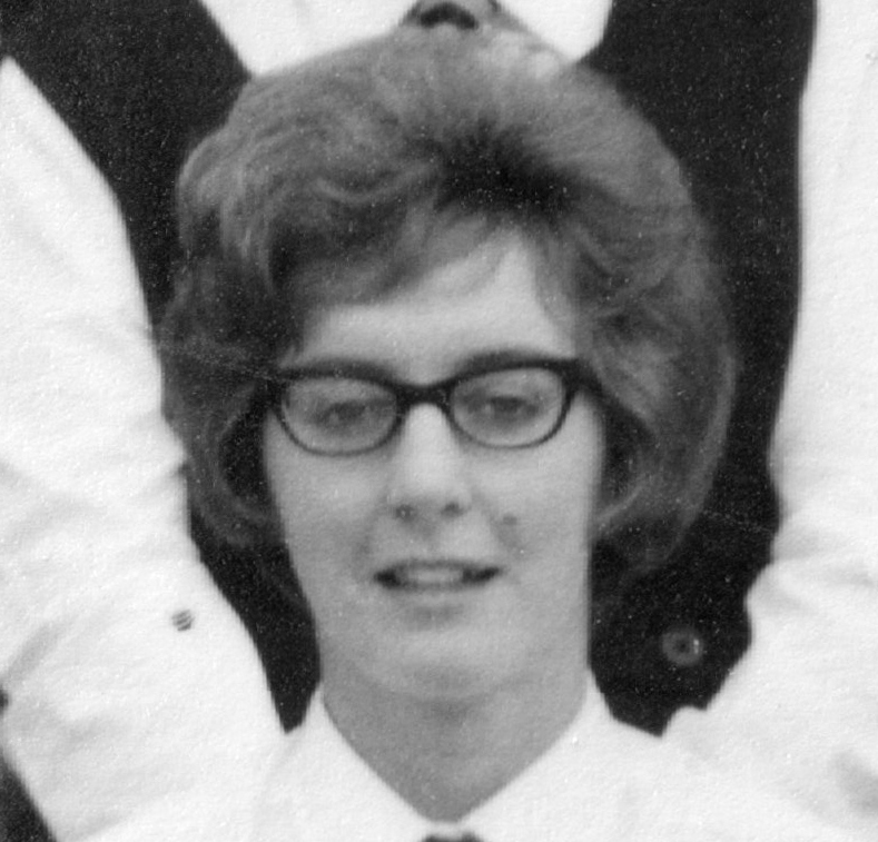 Angela Holman (Pickard)